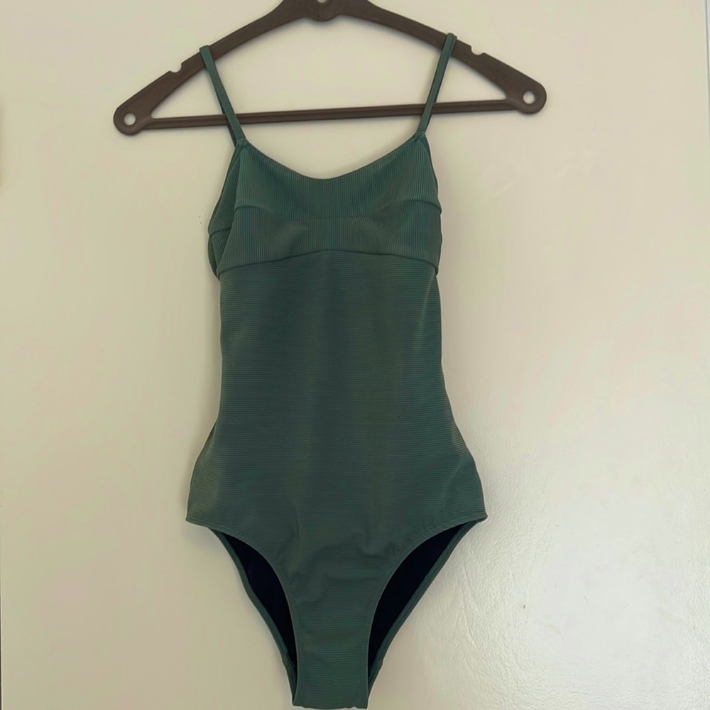 Seea Cleo in Sage